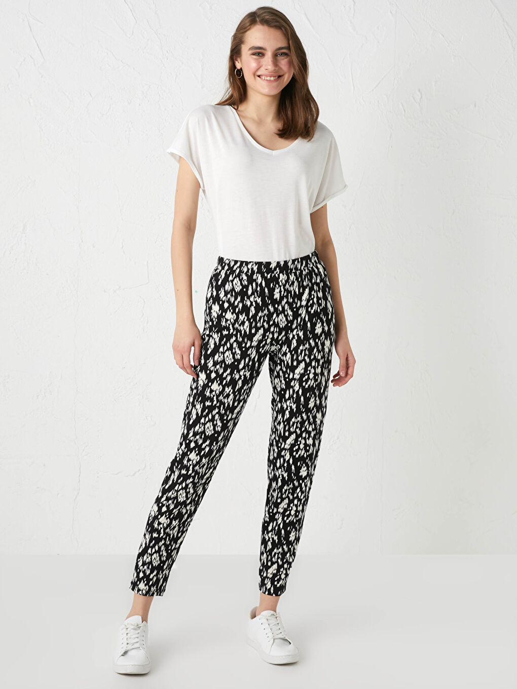 Elastic Waist Patterned Women's Tracksuit Bottoms-1