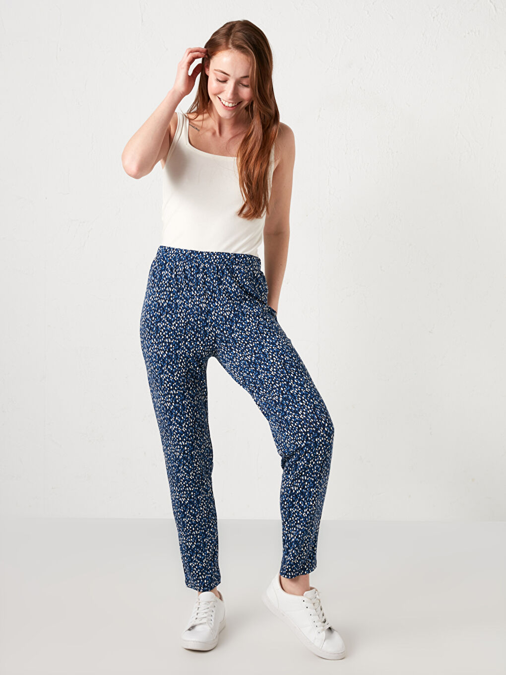 Beli Lastikli Desenli Kadın Eşofman Alt-4