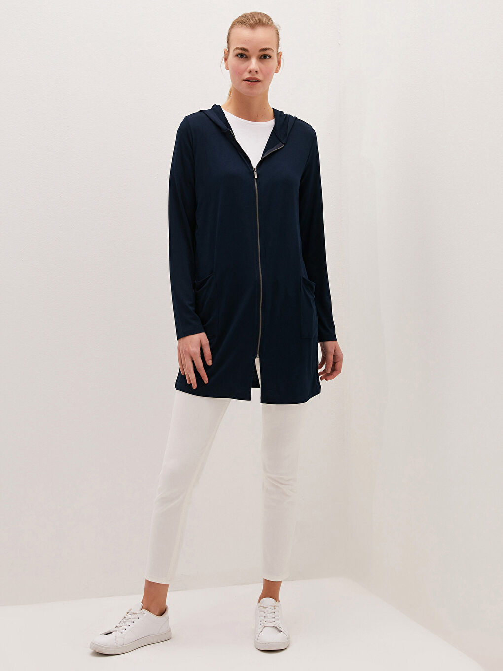 Lacivert Kapüşon Yaka Düz Uzun Kollu Viskon Kadın Hırka-3