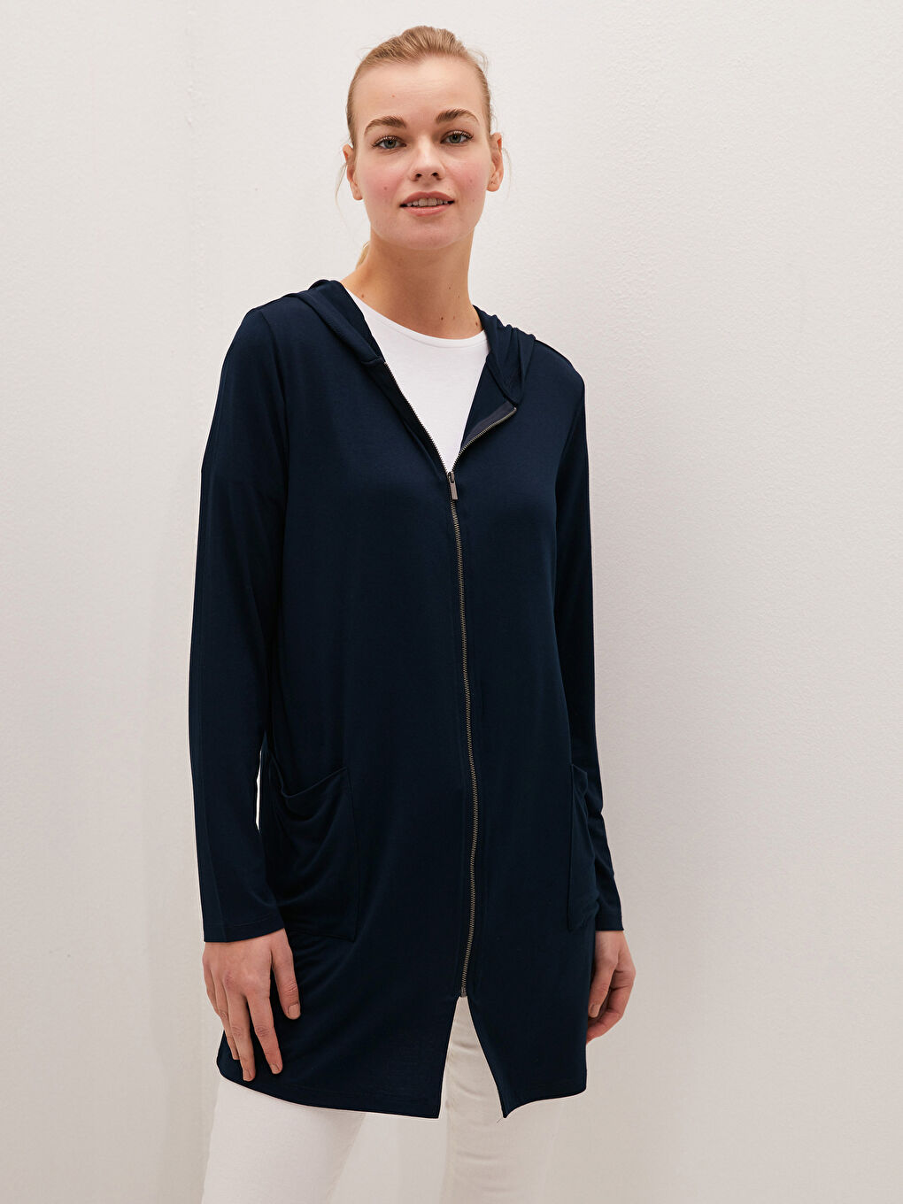 Lacivert Kapüşon Yaka Düz Uzun Kollu Viskon Kadın Hırka-5