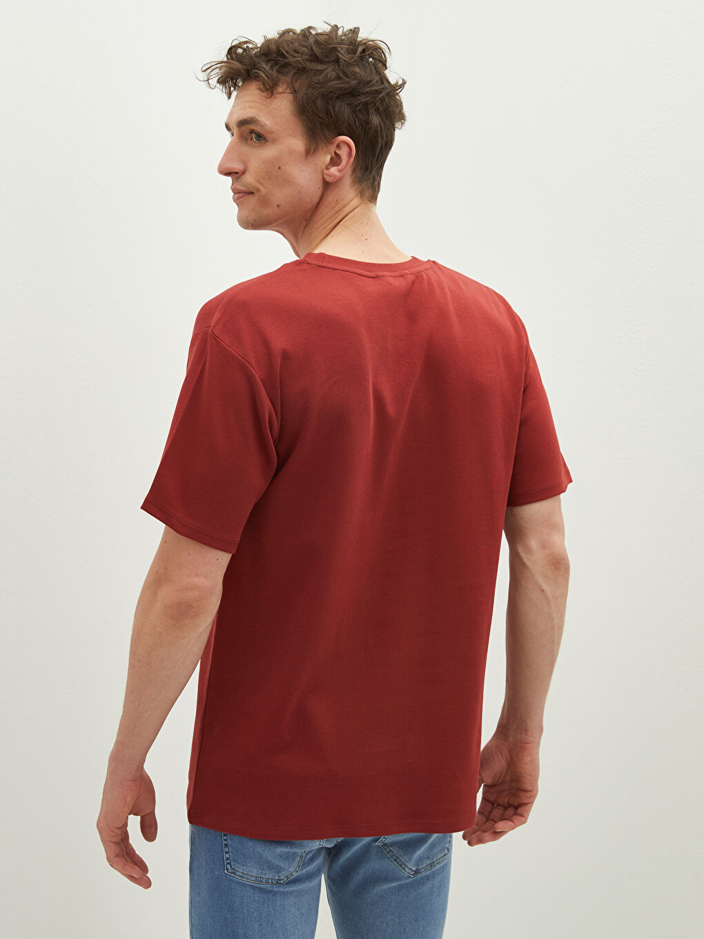 Muška majica od češljanog pamuka okruglog izreza sa štampanim motivom kratkih rukava-4