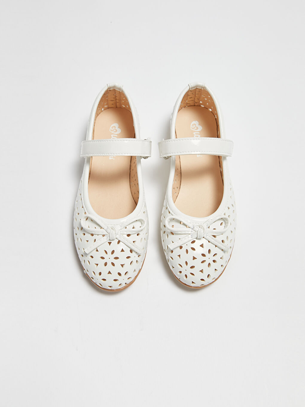 Beyaz Kız Çocuk Fiyonk Detaylı Babet Ayakkabı-4