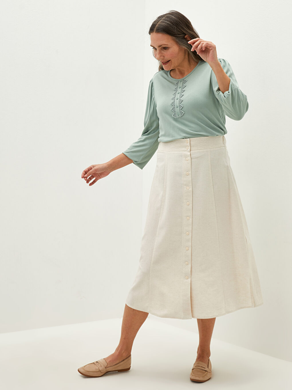 Yeşil Bisiklet Yaka Dantel Detaylı Uzun Kollu Krep Kumaş Kadın Bluz-1