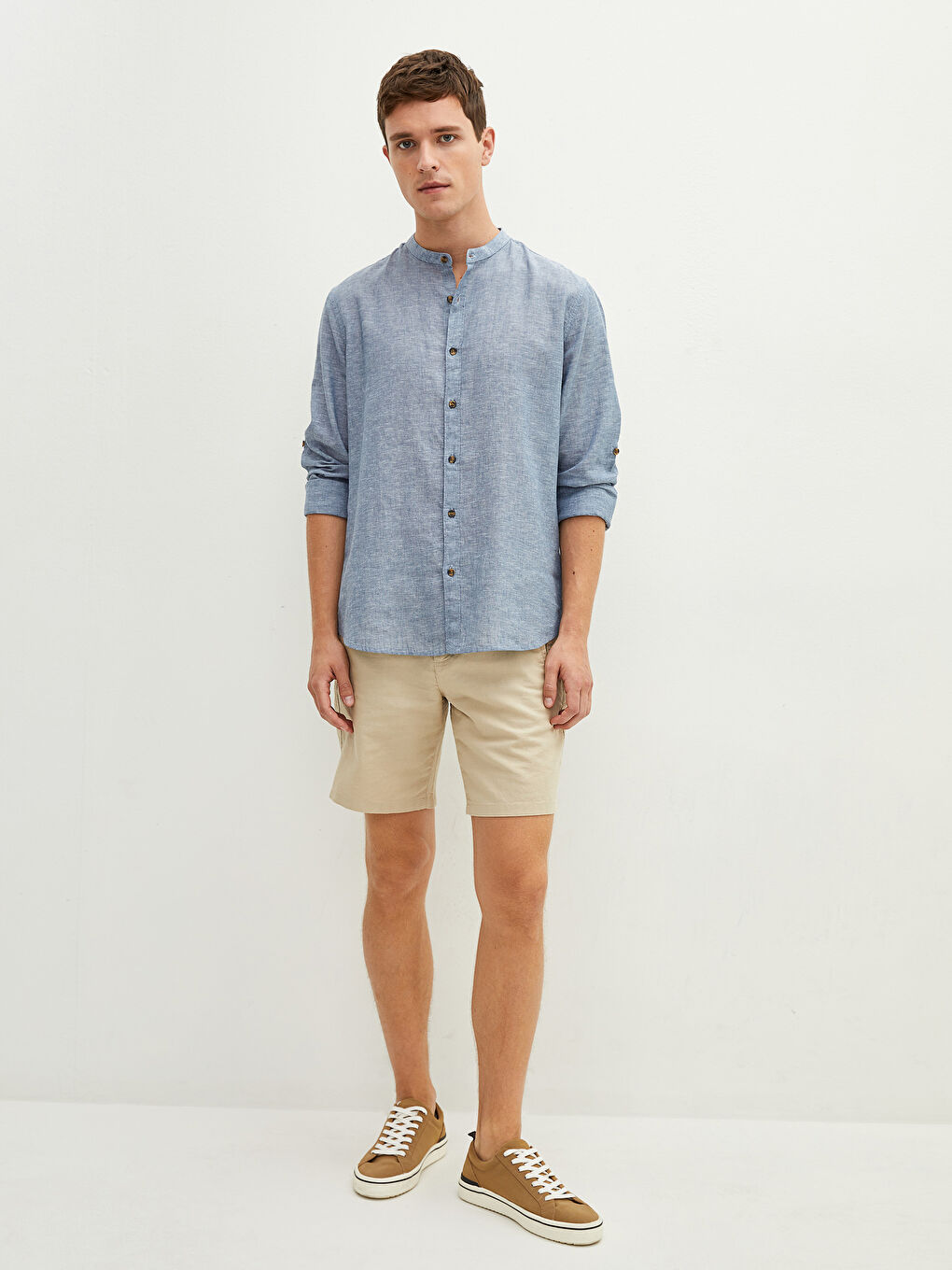 Рубашка слим-фит с воротником-стойкой и длинным рукавом для мужчин-3