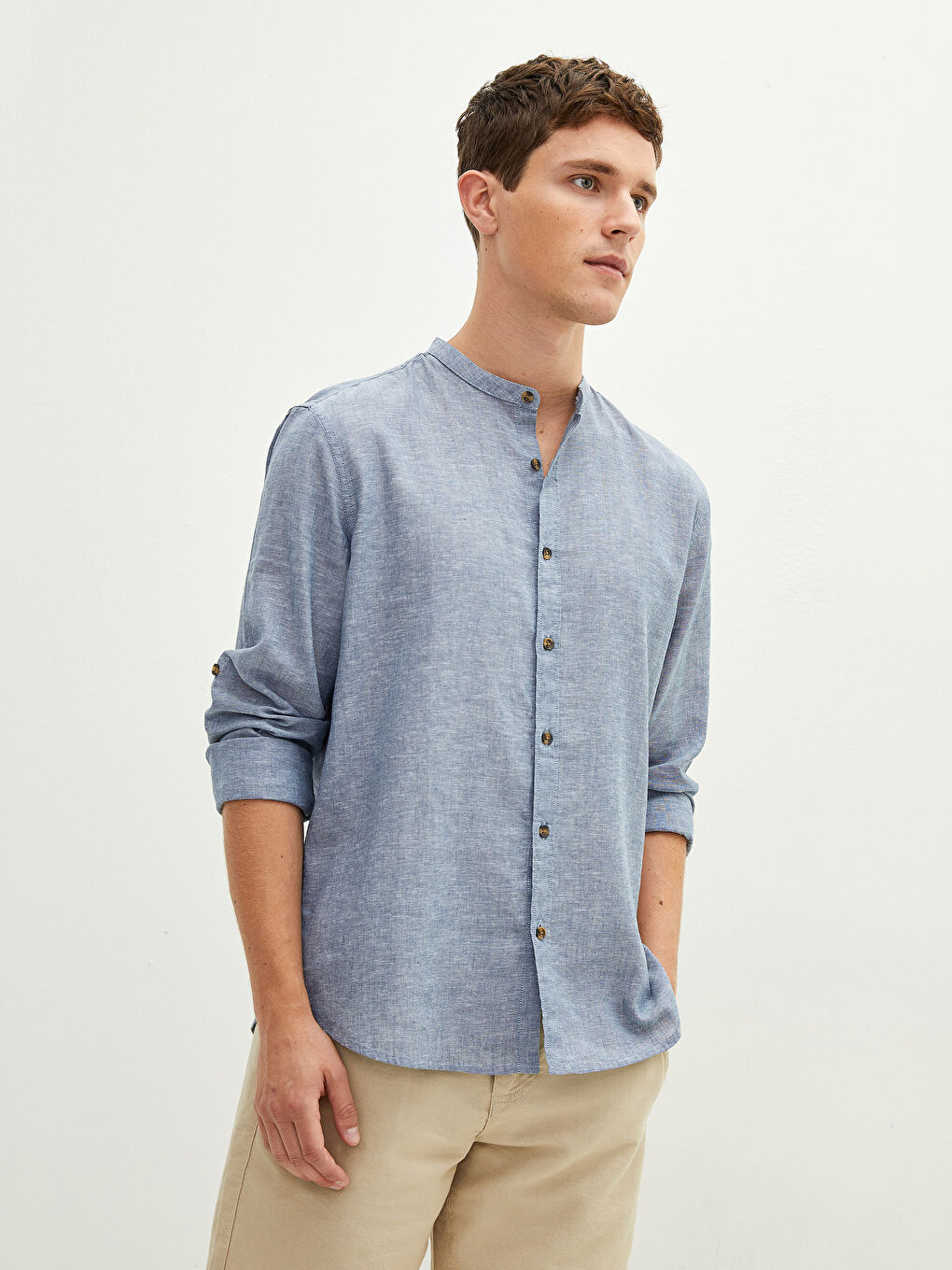 Рубашка слим-фит с воротником-стойкой и длинным рукавом для мужчин-1