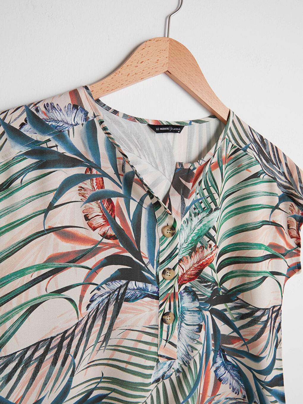 V Neck Printed Short Sleeve Viscose Women Blouse-7