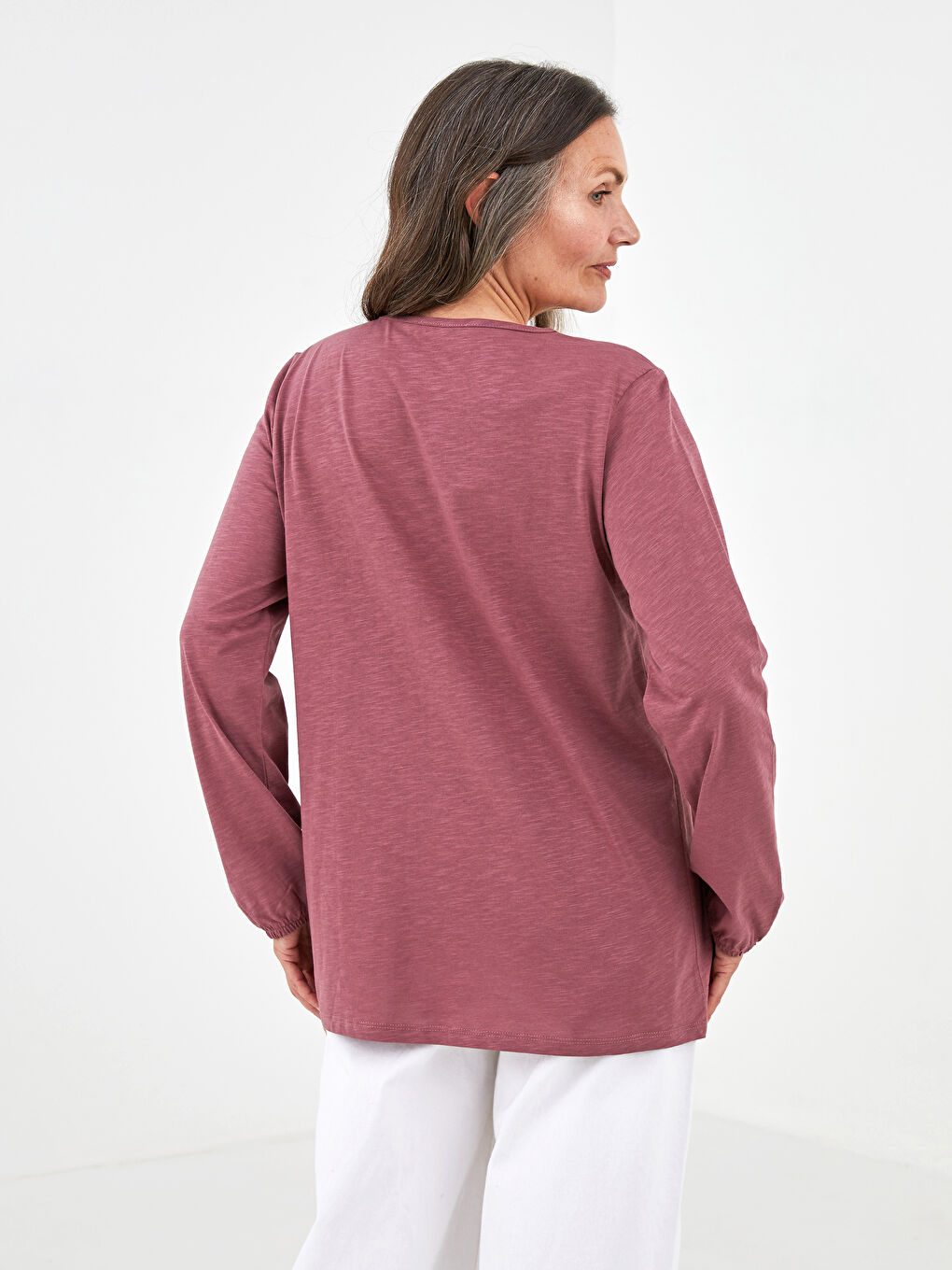 Pembe Bağlamalı Yaka Nakışlı Uzun Kollu Pamuklu Kadın Bluz-3