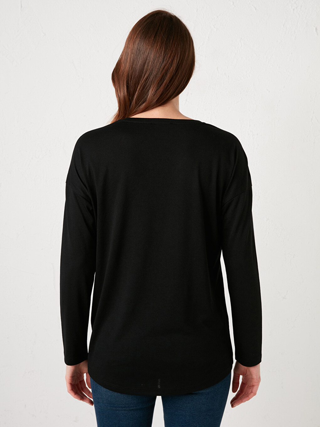 V-neck Plain Long Sleeve Women's T-shirt-4
