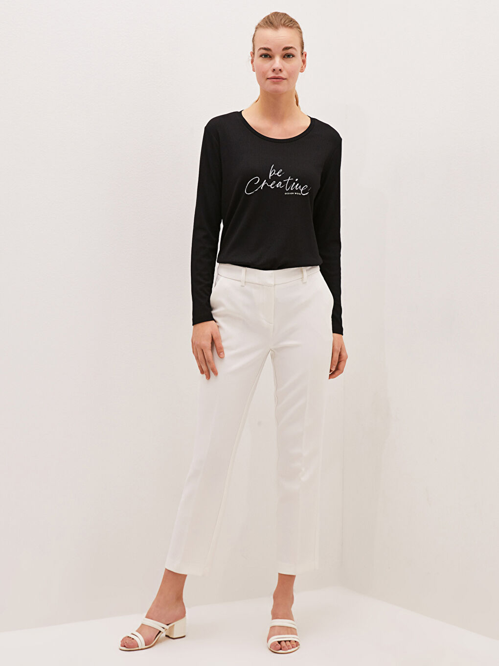 Siyah Bisiklet Yaka Baskılı Uzun Kollu Kadın Tişört-2