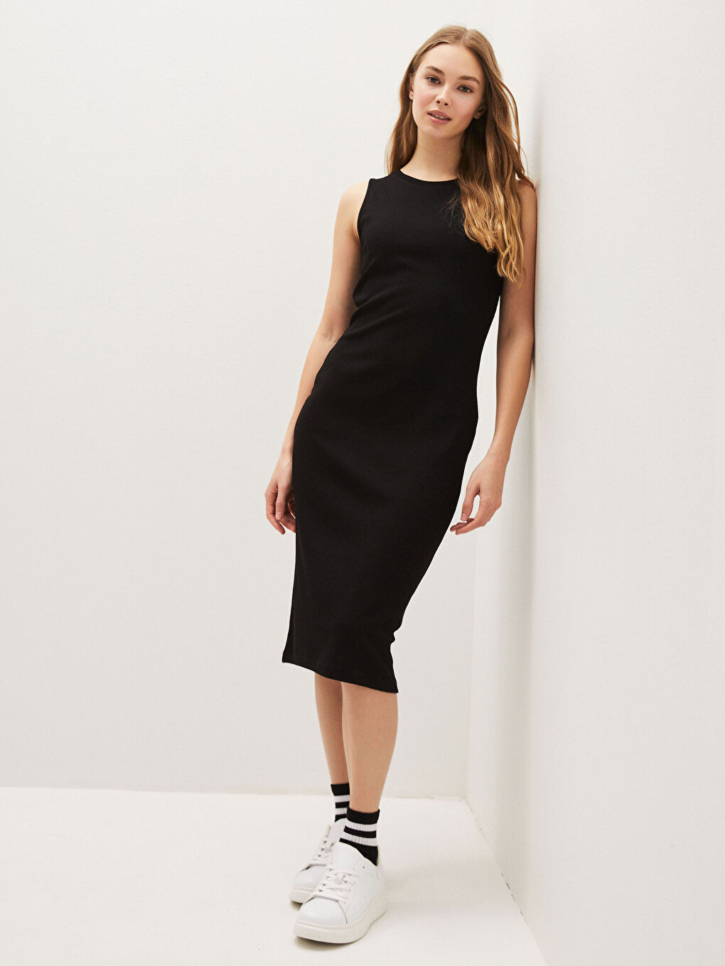 Women's Crew Neck Straight Sleeveless Ribbed Dress