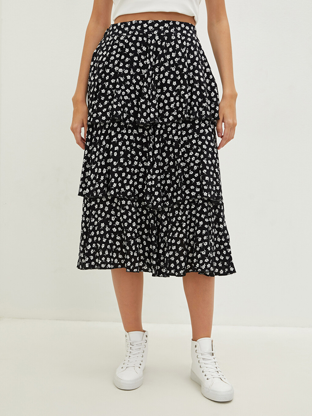 Jupe En Popeline À Taille Élastique Avec Détails À Volants Et Motifs Pour Femmes-3