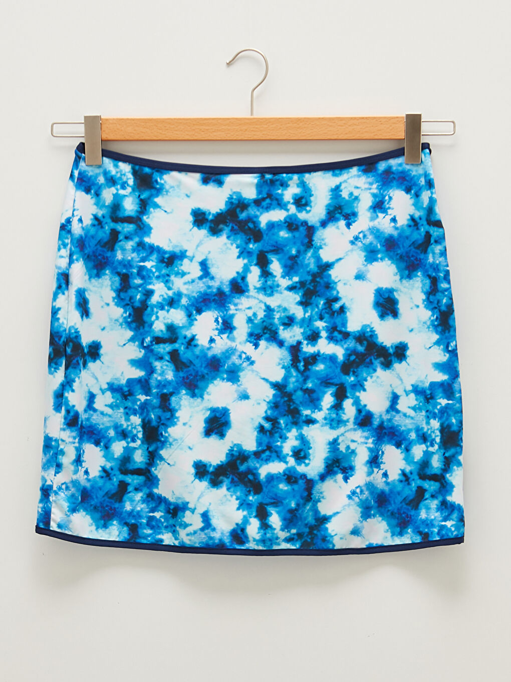 LCW DREAM Mavi Batik Desenli Kadın Tesettür Pareo - 1
