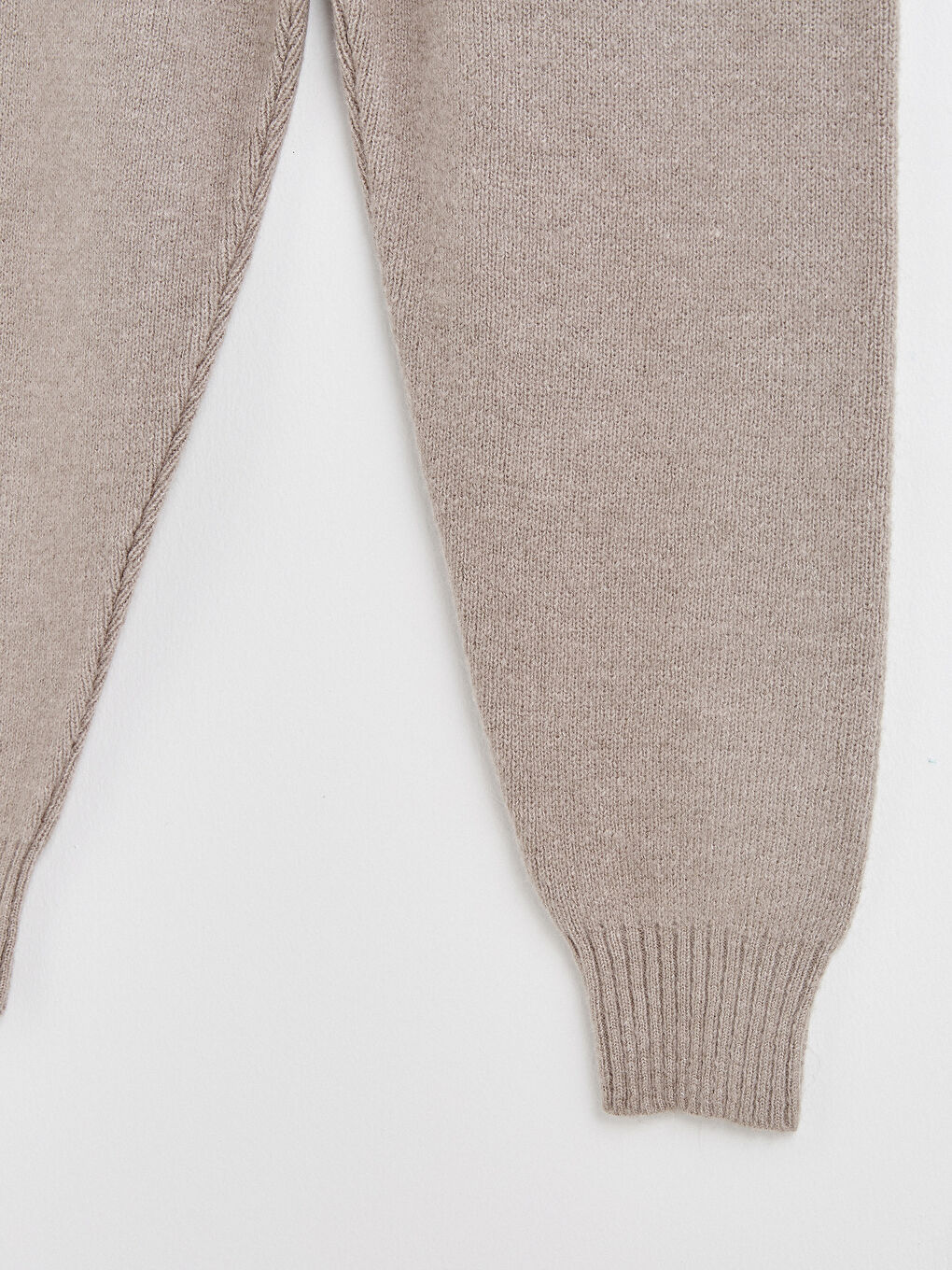 Bej Beli Lastikli Bilek Boy Kadın Triko Pantolon-8