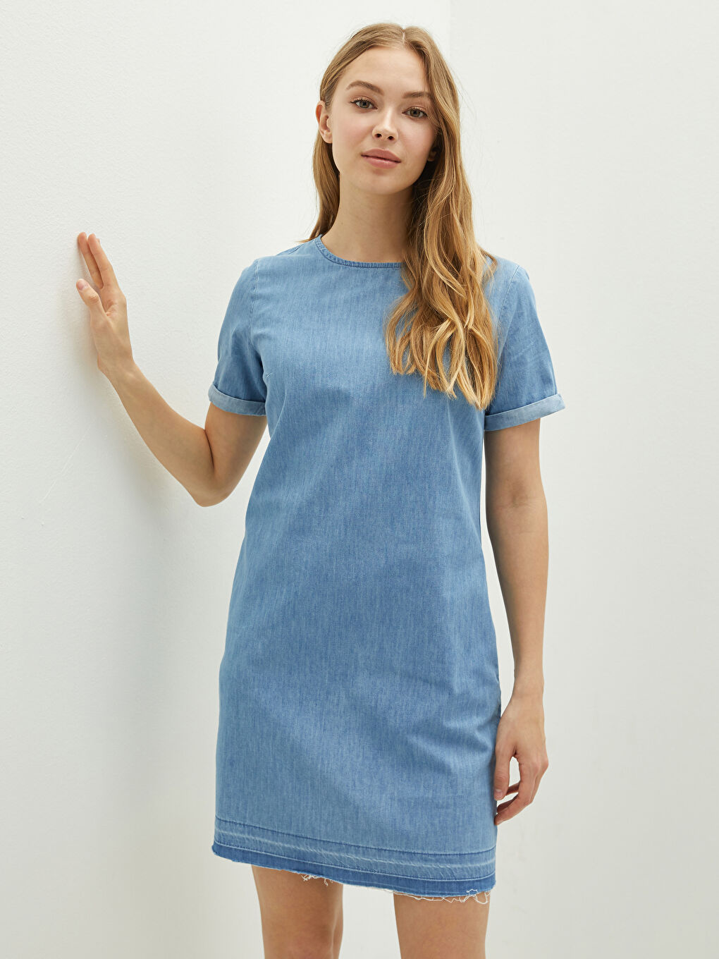 Crew Neck Straight Short Sleeve Women's Rodeo Jean Dress-2