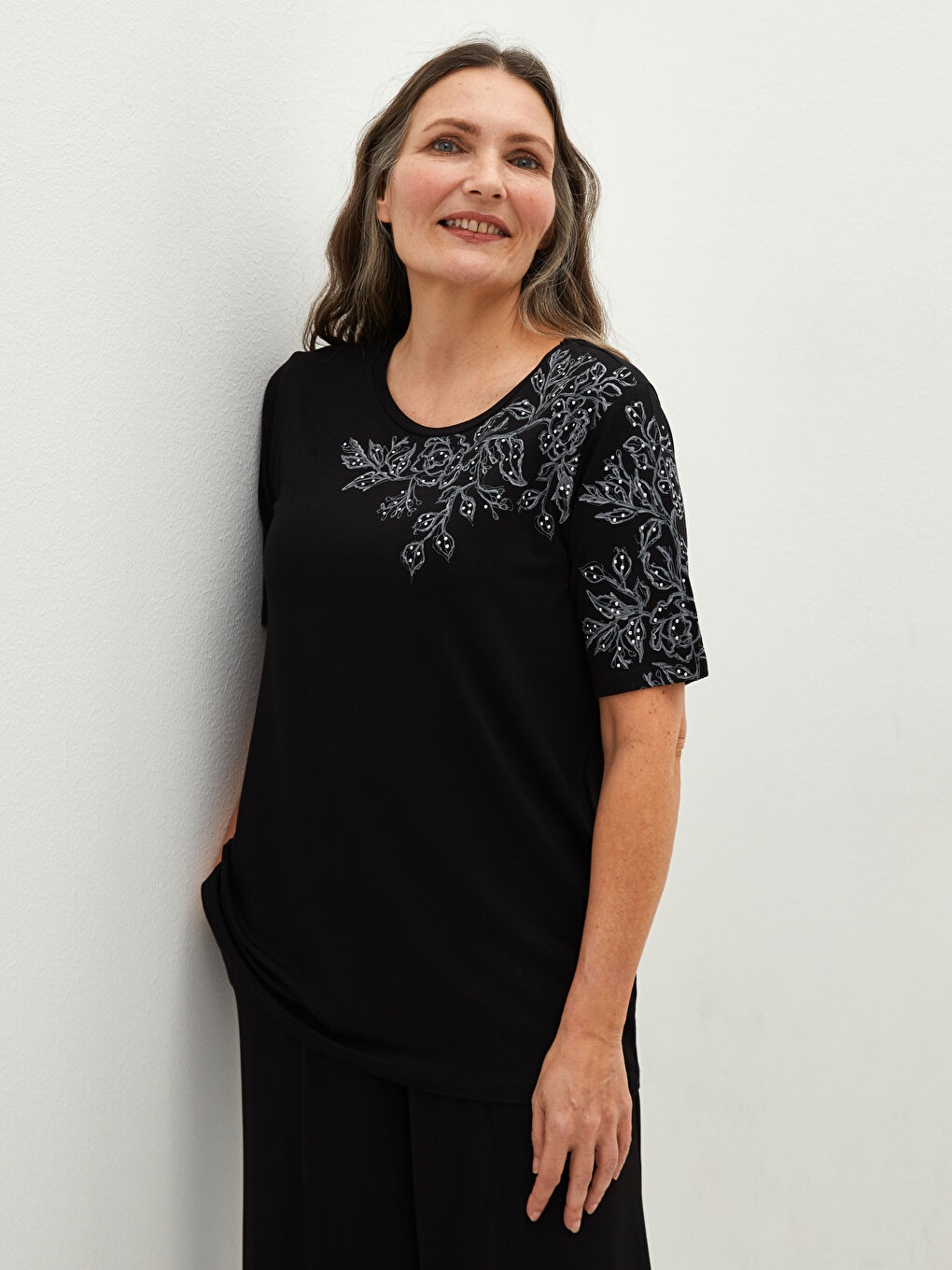 Crew Neck Printed Short Sleeve Women's Blouse-4