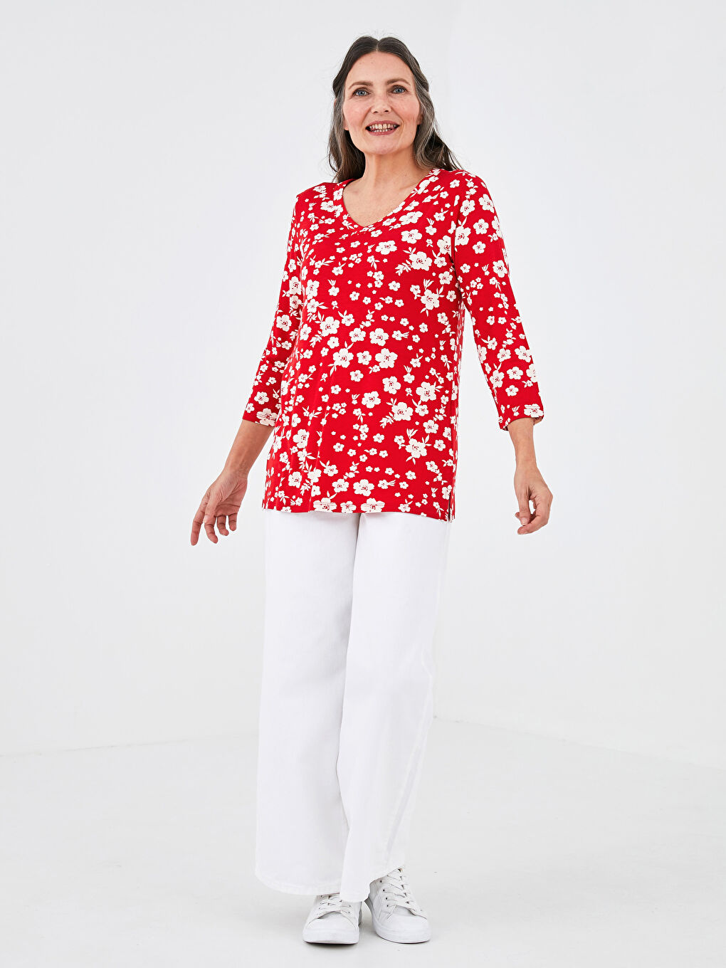 V Neck Floral Printed Women T-Shirt-2