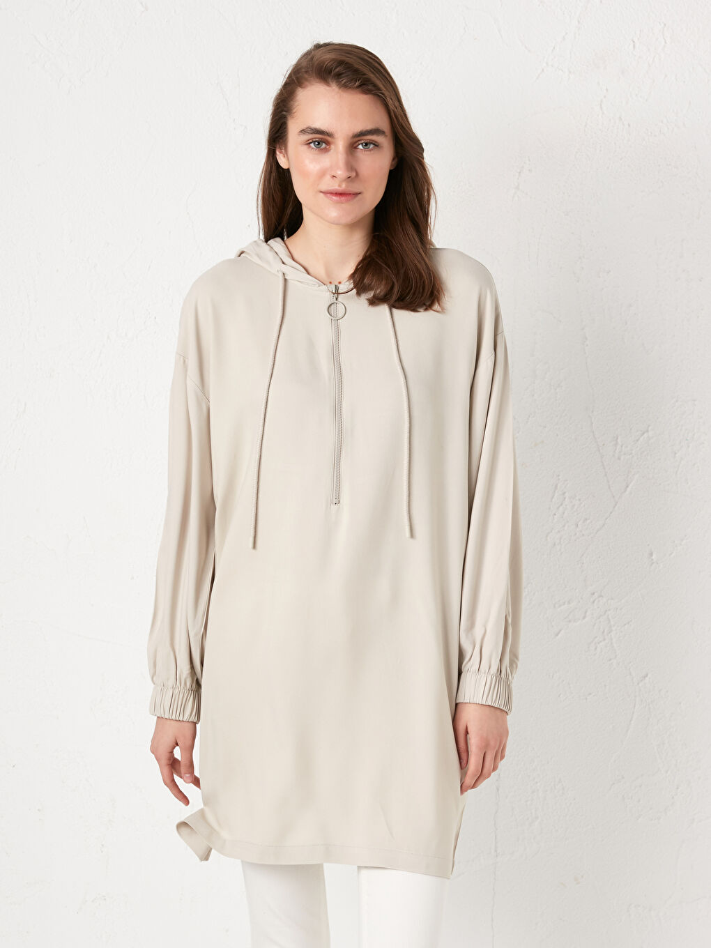 Туника с капюшоном, прямой крой, длинный рукав, оверсайз, ткань Belmando, для женщин-3