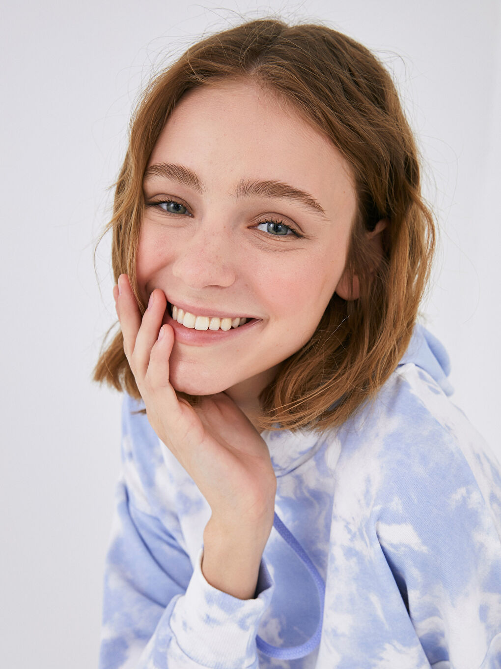 Ekru Batik Desenli Uzun Kollu Kadın Hoodie-3