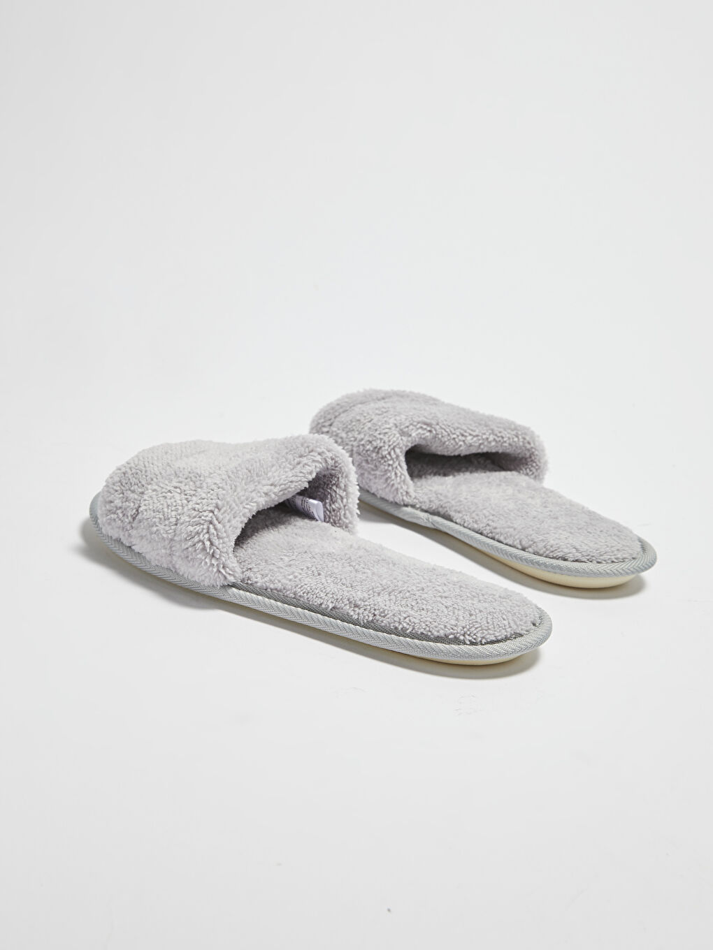 Gri Pelüş Kadın Ev Terliği-4