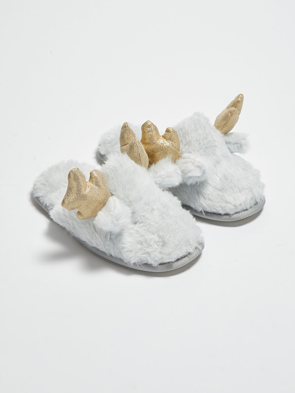 Gri Pelüş 3D Görünüm Kadın Ev Terliği