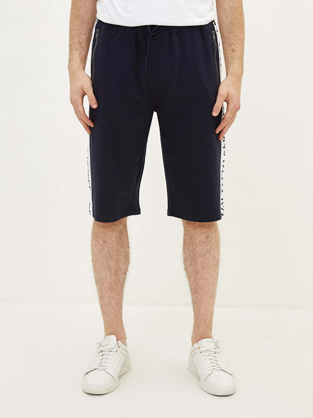 Standard Pattern Printed Men's Roller Shorts-3