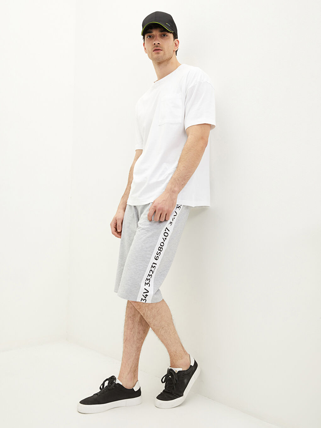 Standard Pattern Printed Men's Roller Shorts