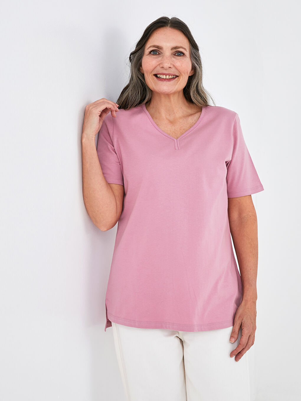 V Neck Straight Short Sleeve Cotton Women's T-Shirt-5
