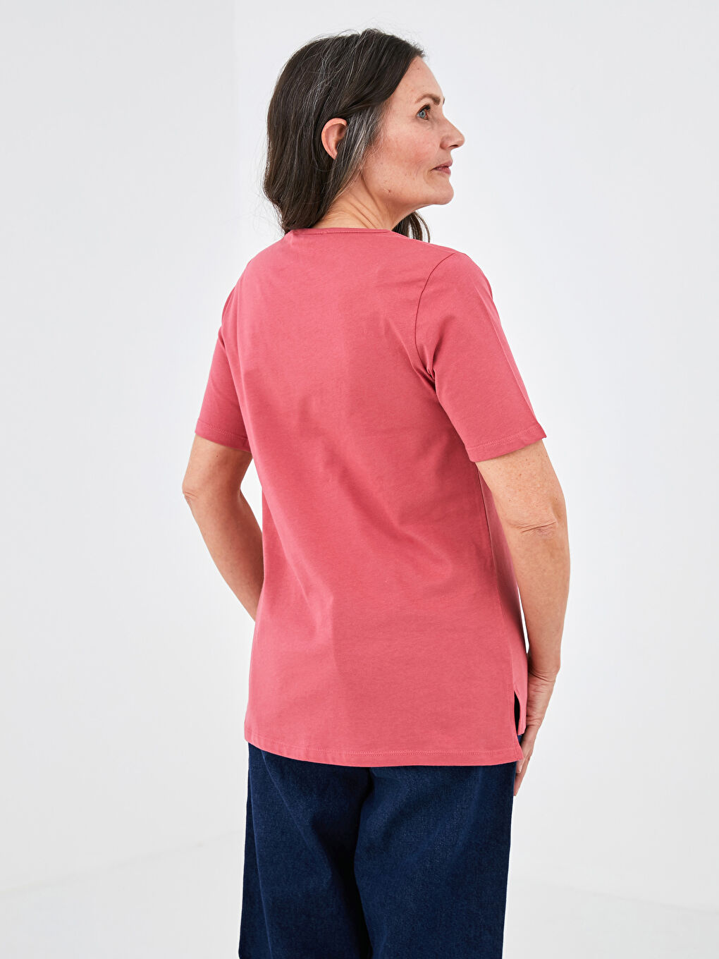 V Neck Straight Short Sleeve Cotton Women's T-Shirt-2