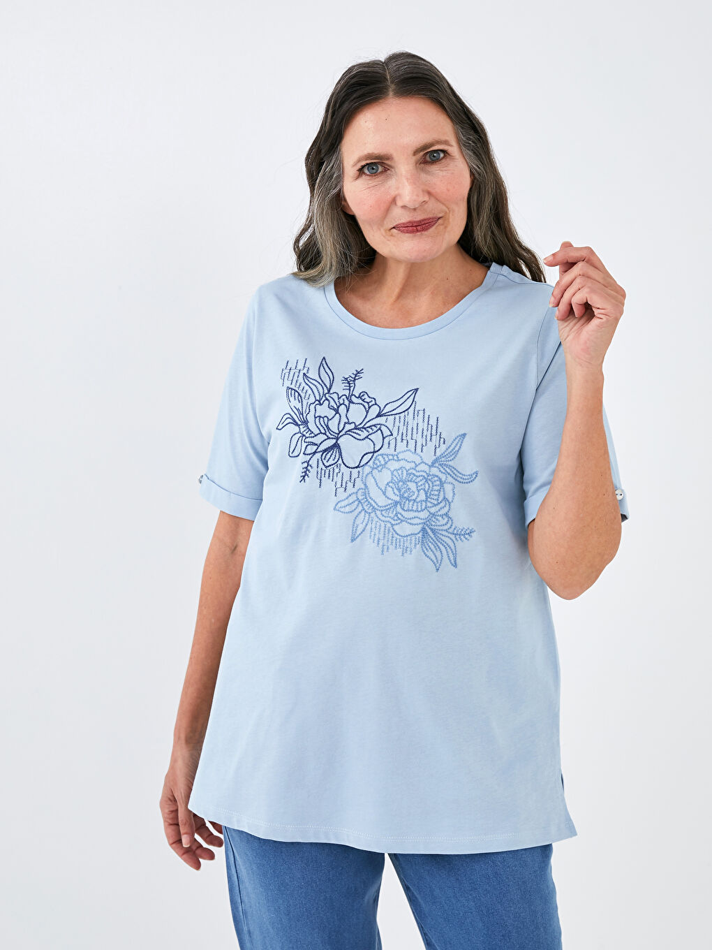 Mavi Bisiklet Yaka Nakışlı Kısa Kollu Pamuklu Kadın Bluz-4