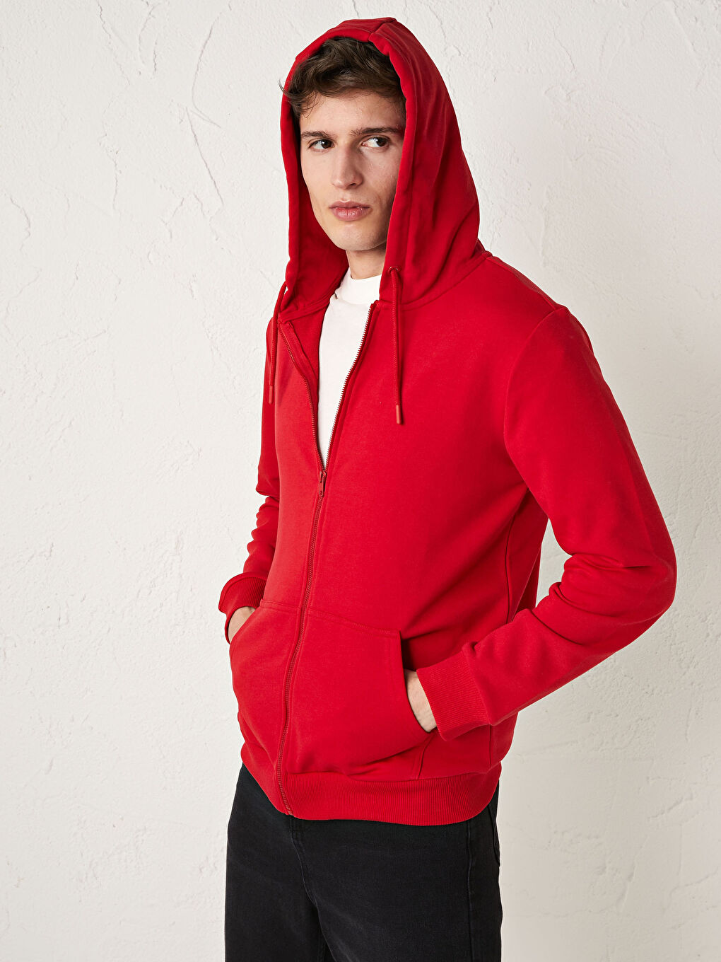 Kırmızı Kapüşonlu Fermuarlı Erkek Sweatshirt-1