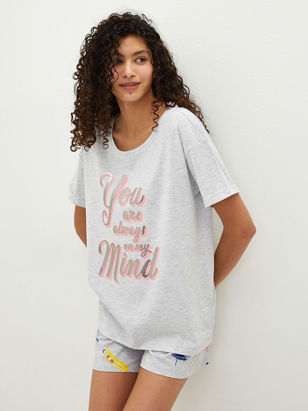 Crew Neck Printed Short Sleeve Women's Pyjama Set-2