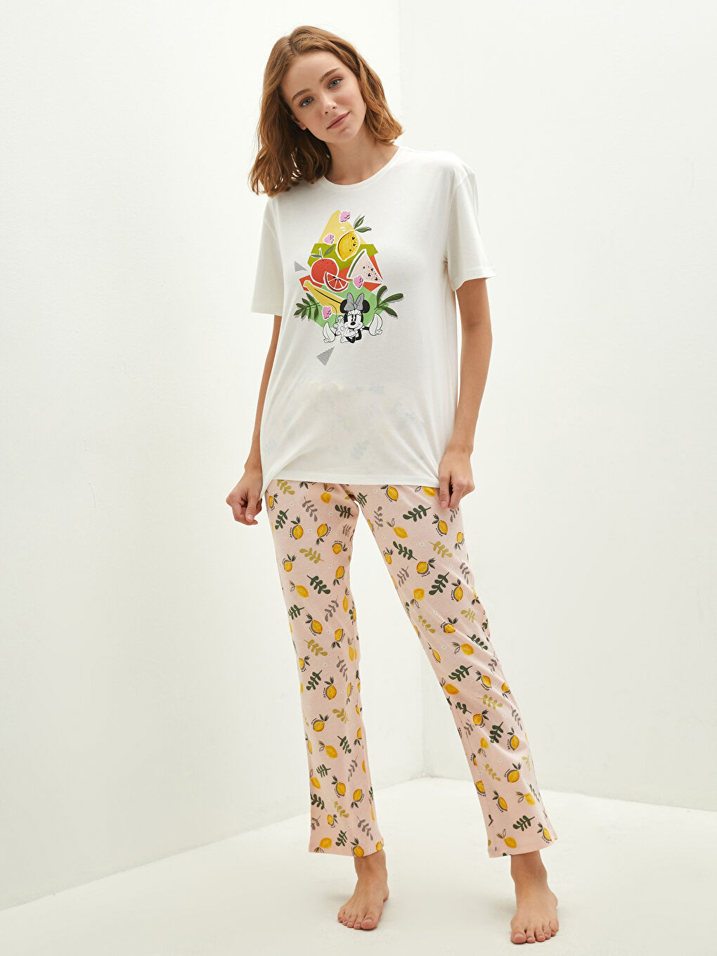 Crew Neck Minnie Mouse Printed Short Sleeve Cotton Women's Pajamas Set-1