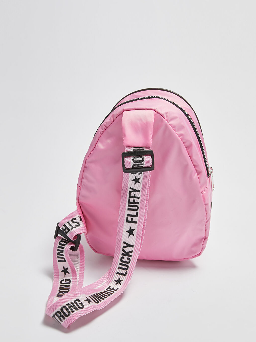 حقيبة ظهر للبنات بطباعة العلامة-1