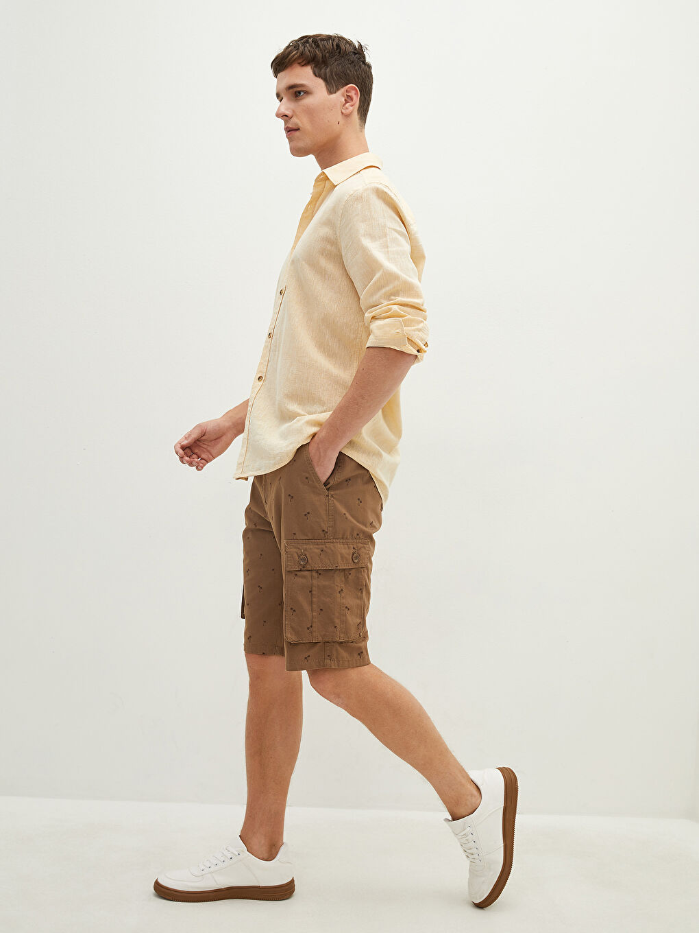 شورت رجالي بنقشة بقصة عادية-2