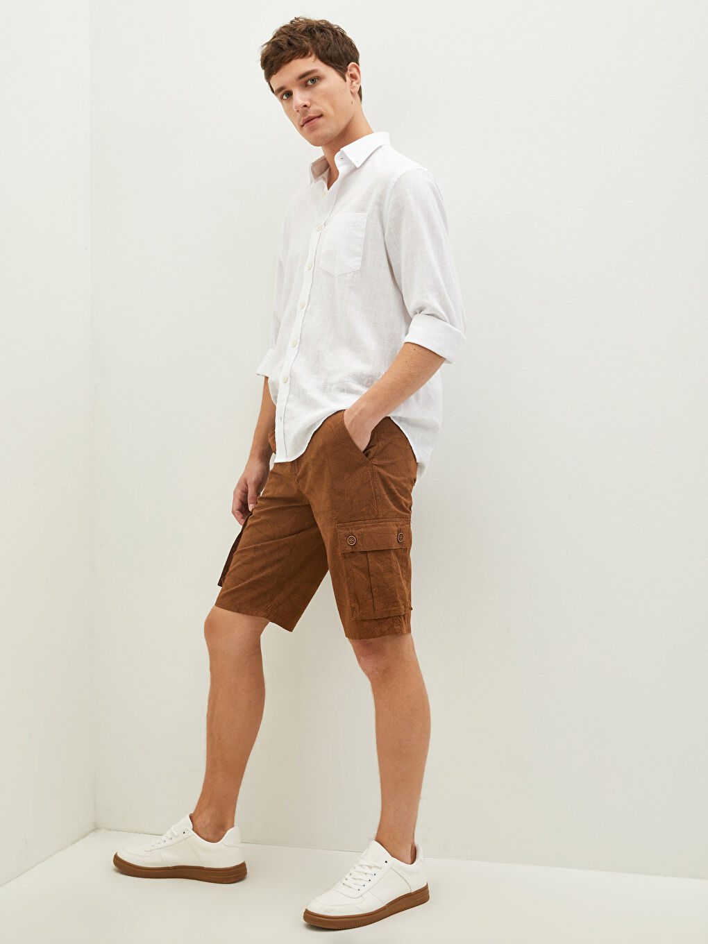 Standard Fit Twill Men's Cargo Shorts