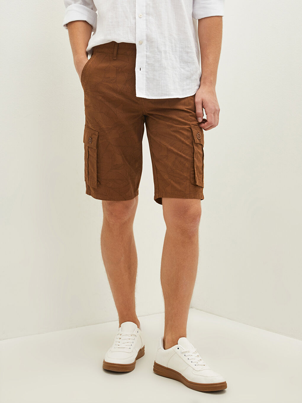 Standard Fit Twill Men's Cargo Shorts-4