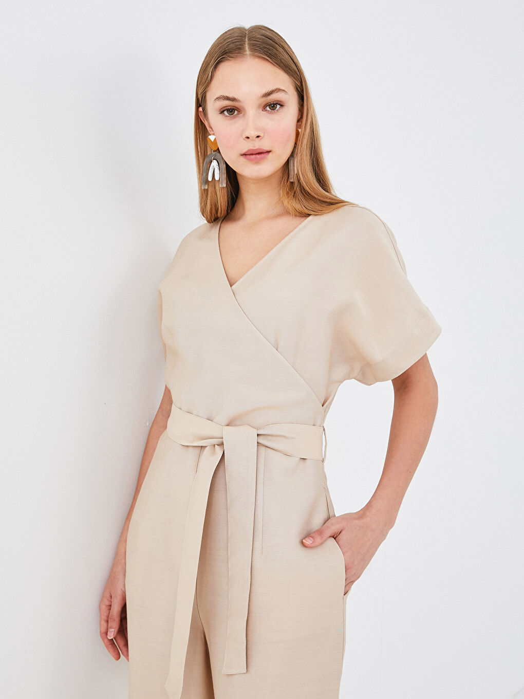 Double Breasted V Neck Waist Belted Short Sleeve Women Jumpsuit-2