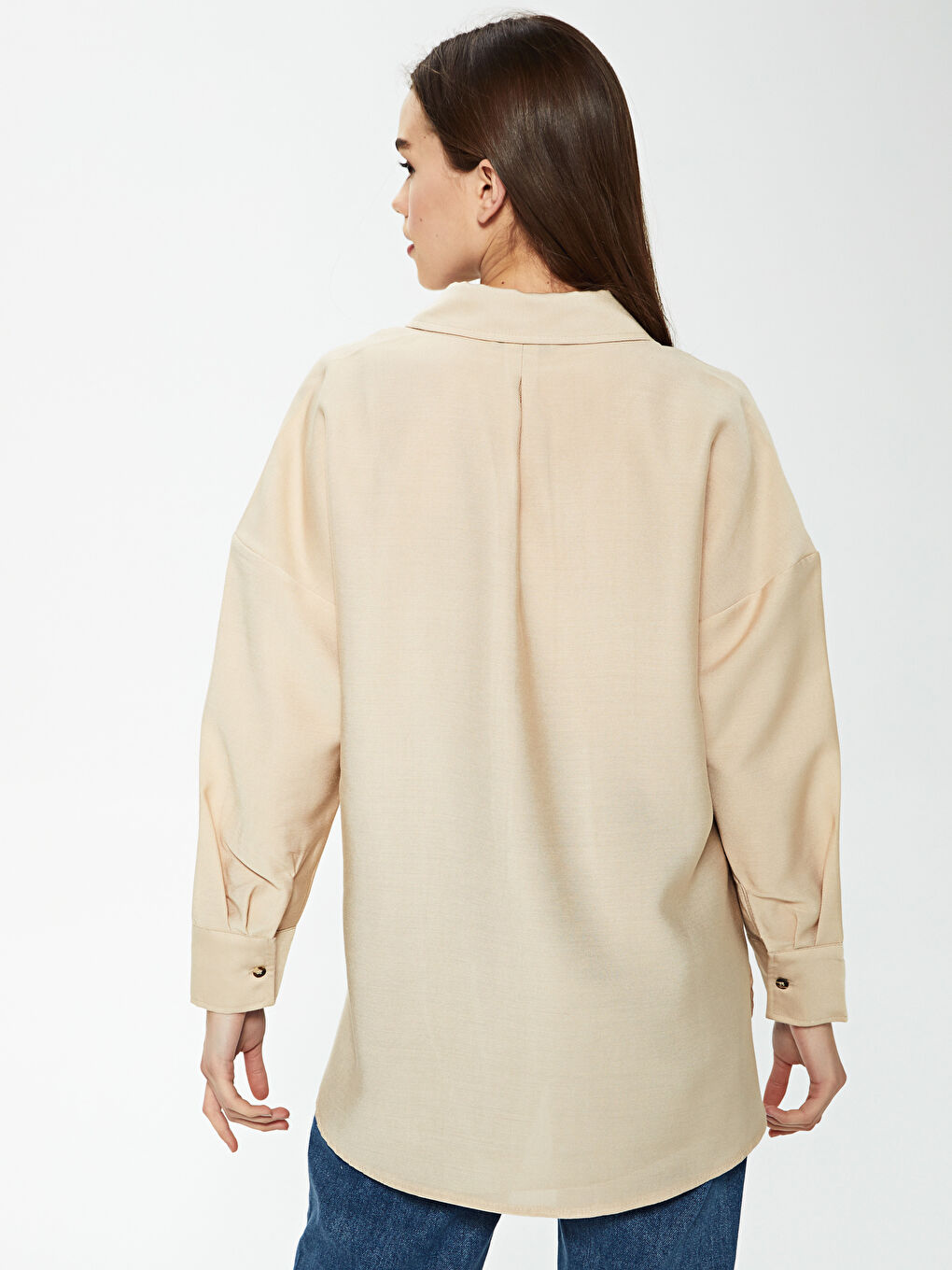 Bej Cep Detaylı Bol Fit Uzun Kollu Kadın Gömlek-11