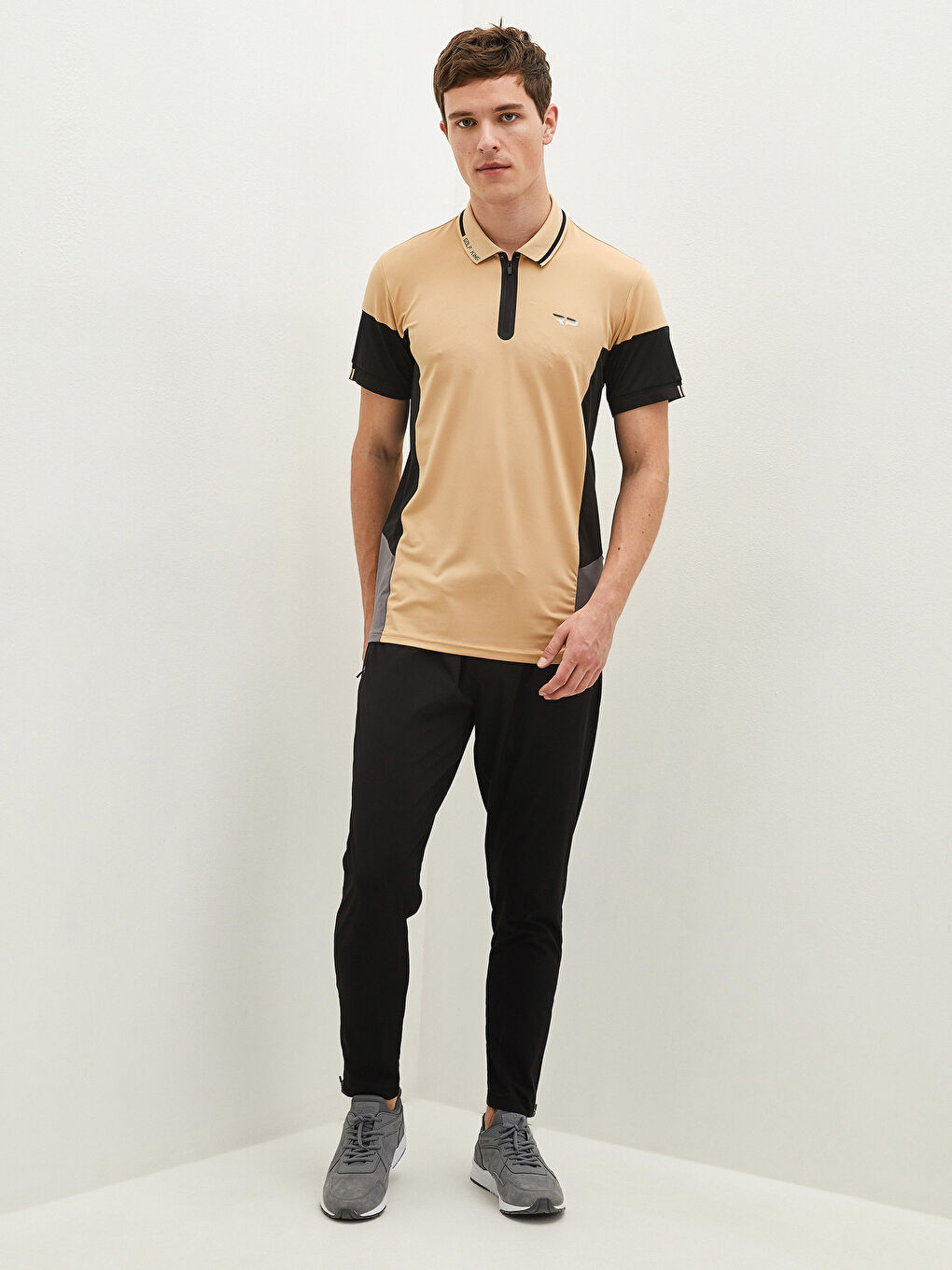 Bej Polo Yaka Kısa Kollu Aktif Spor Erkek Tişört-4
