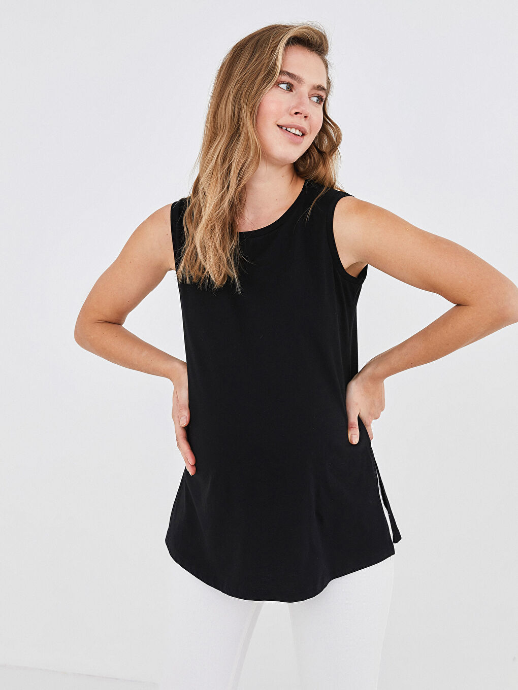 Siyah Bisiklet Yaka Düz Kolsuz Pamuklu Hamile Atlet-1