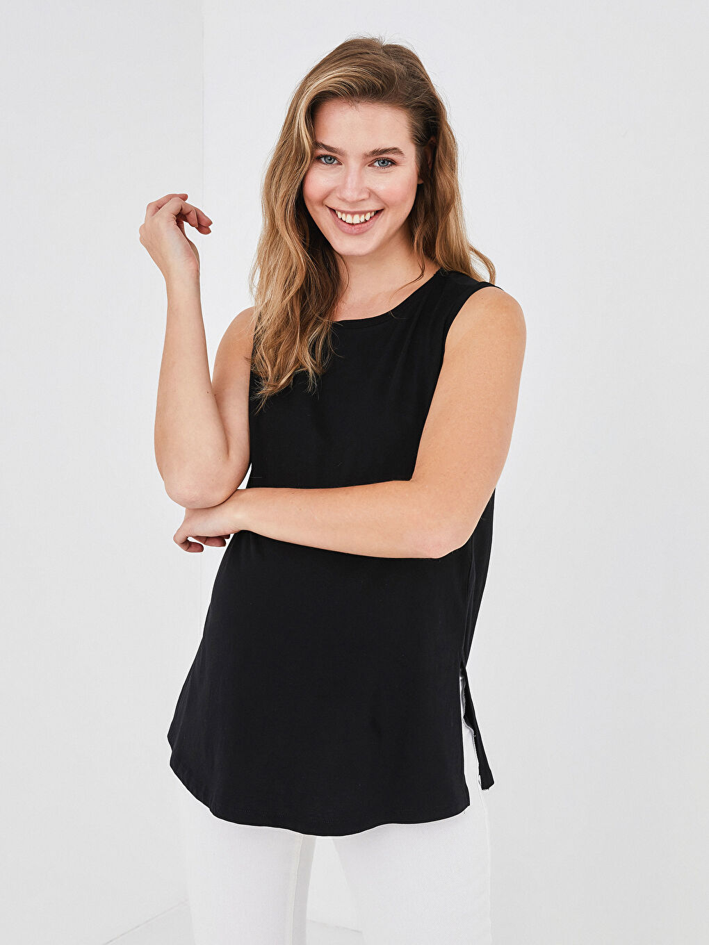 Siyah Bisiklet Yaka Düz Kolsuz Pamuklu Hamile Atlet-5