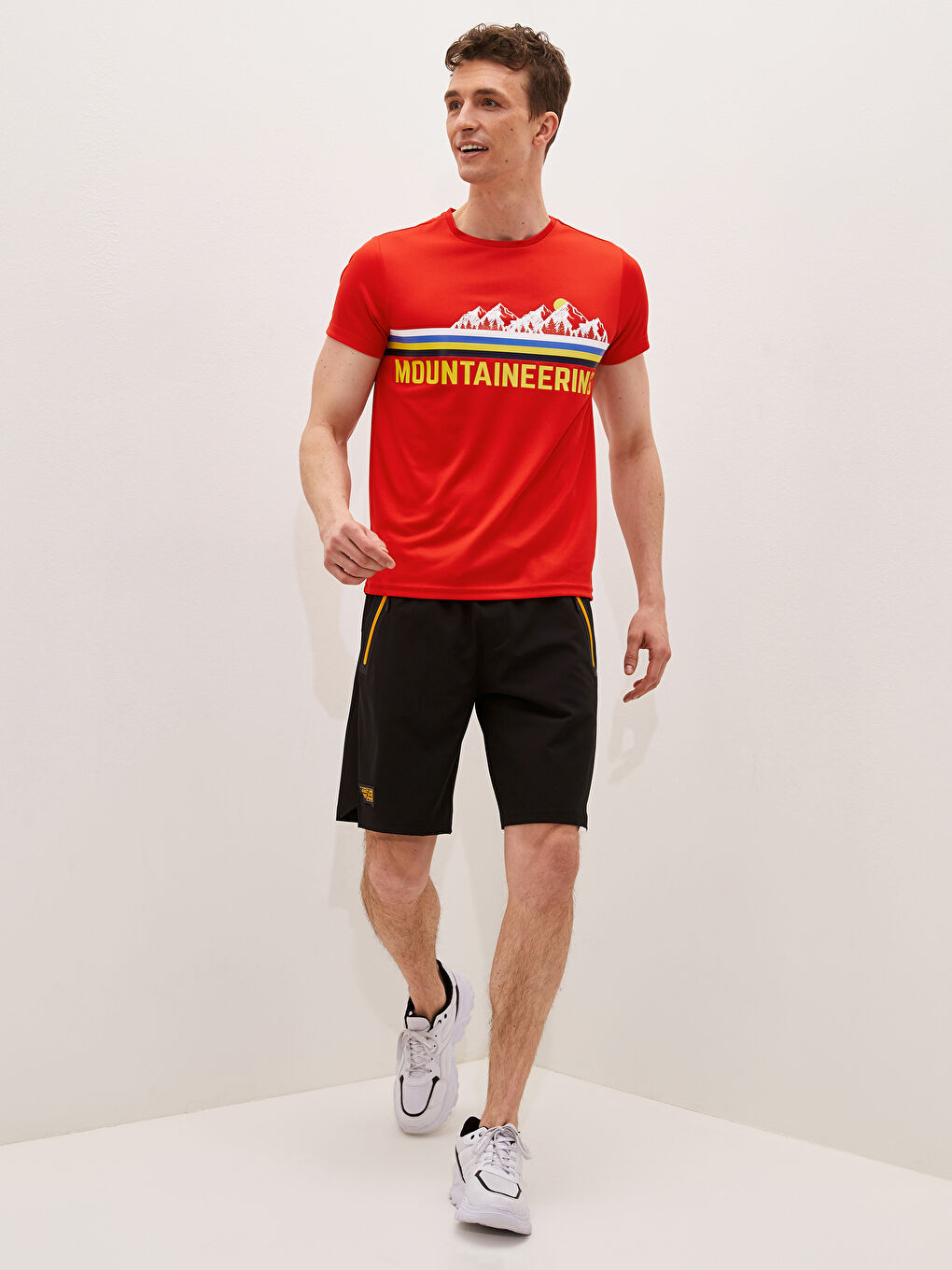 Kırmızı Bisiklet Yaka Kısa Kollu Baskılı Erkek Tişört-2