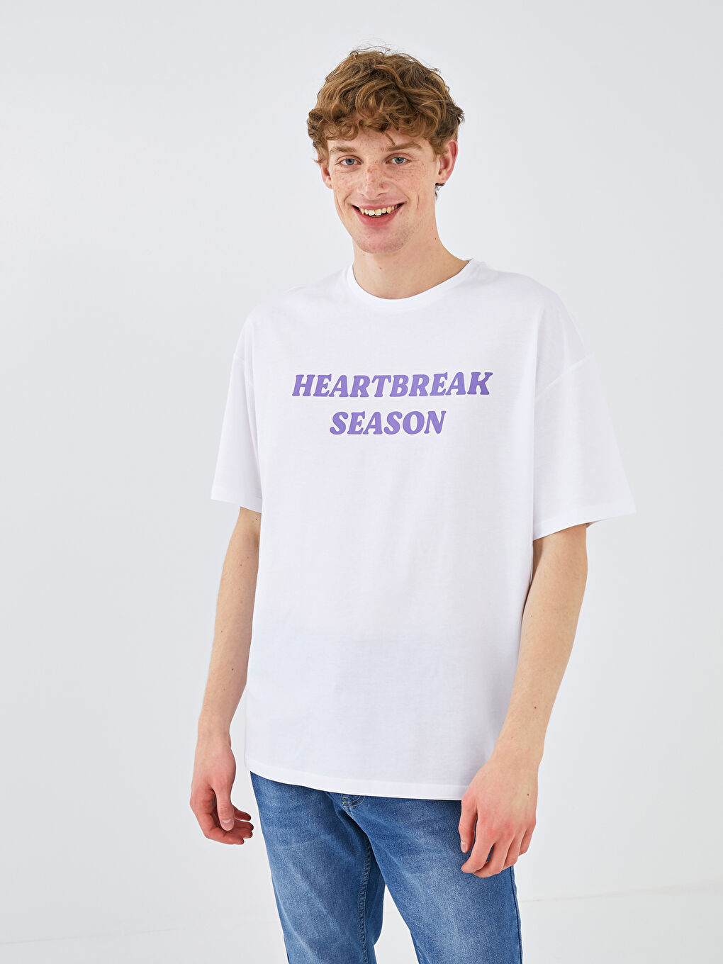 Beyaz Oversize Bisiklet Yaka Kısa Kollu Baskılı Penye Erkek Tişört-6