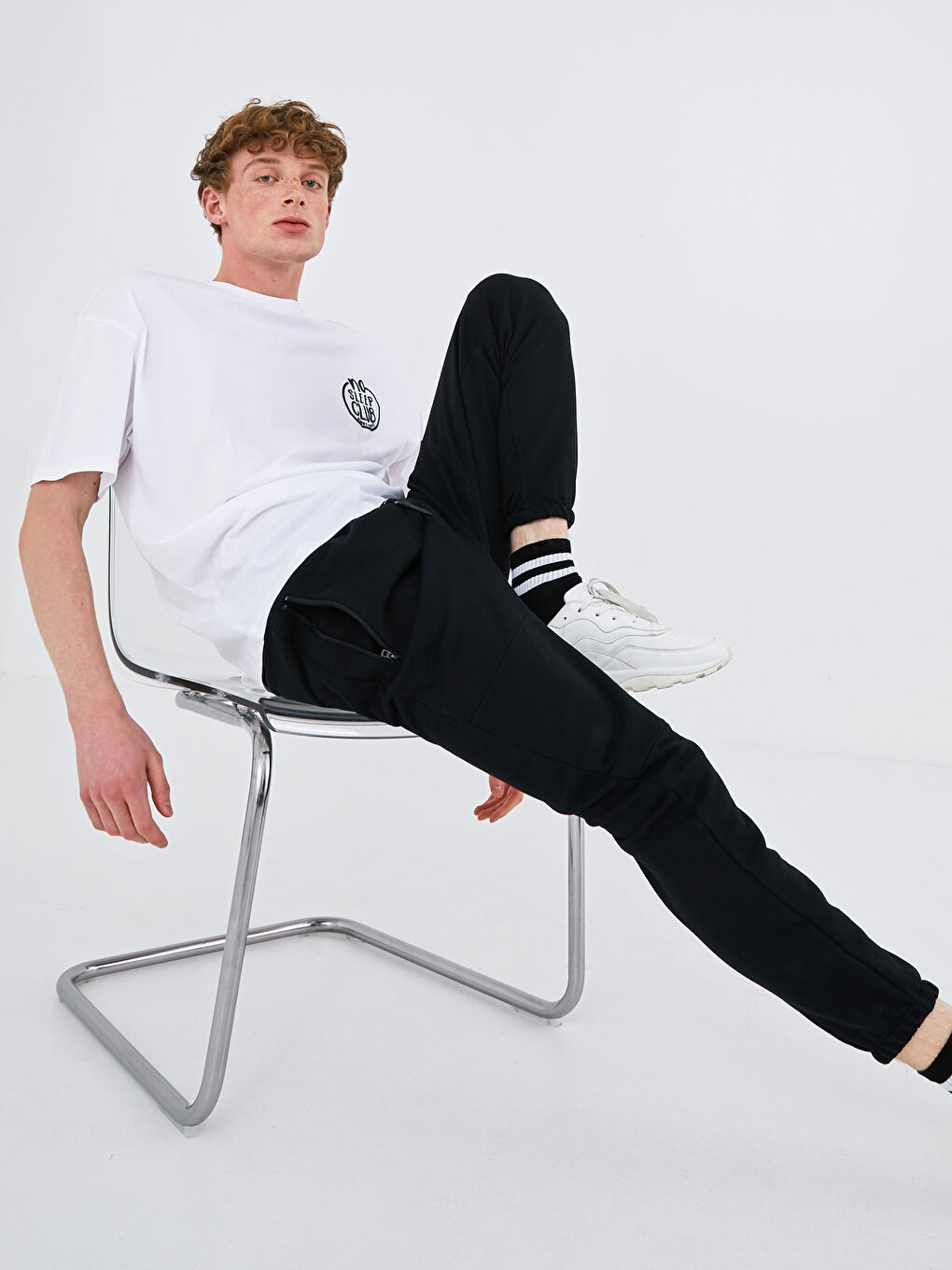 Beyaz Bisiklet Yaka Kısa Kollu Baskılı Penye Erkek Tişört-3