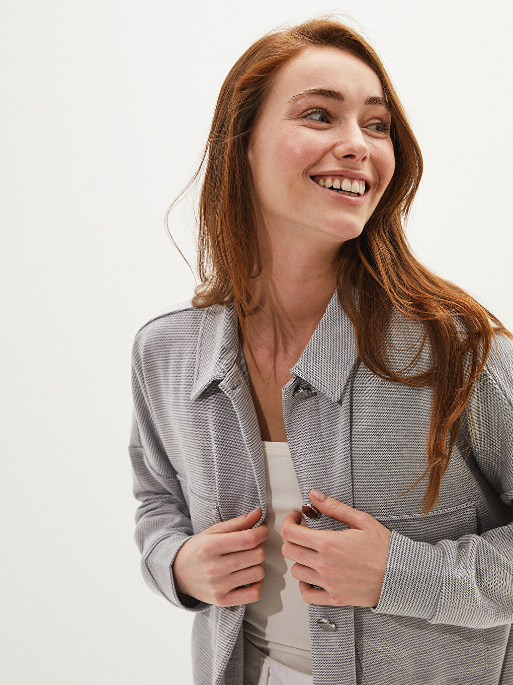 Gri Düğme Kapamalı Çizgili Uzun Kollu Cep Detaylı Kadın Gömlek Ceket-2