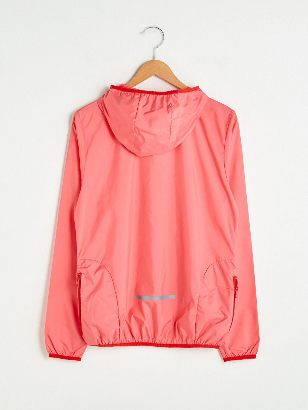 Pembe Kapüşonlu Reflektör Detaylı Çanta Olabilen Uzun Kollu Outdoor Kadın Yağmurluk-6