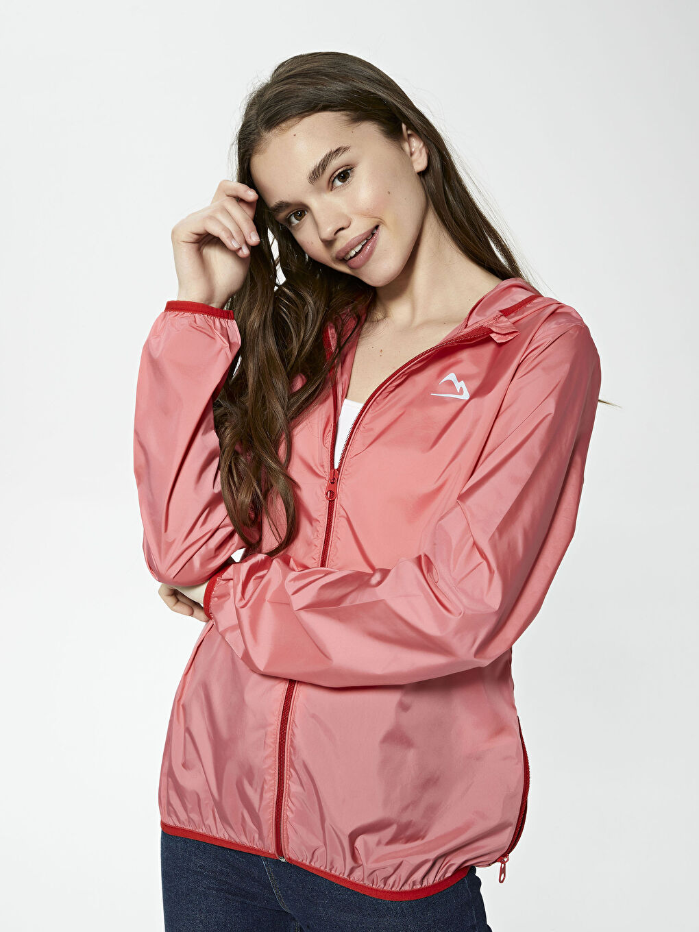 Pembe Kapüşonlu Reflektör Detaylı Çanta Olabilen Uzun Kollu Outdoor Kadın Yağmurluk