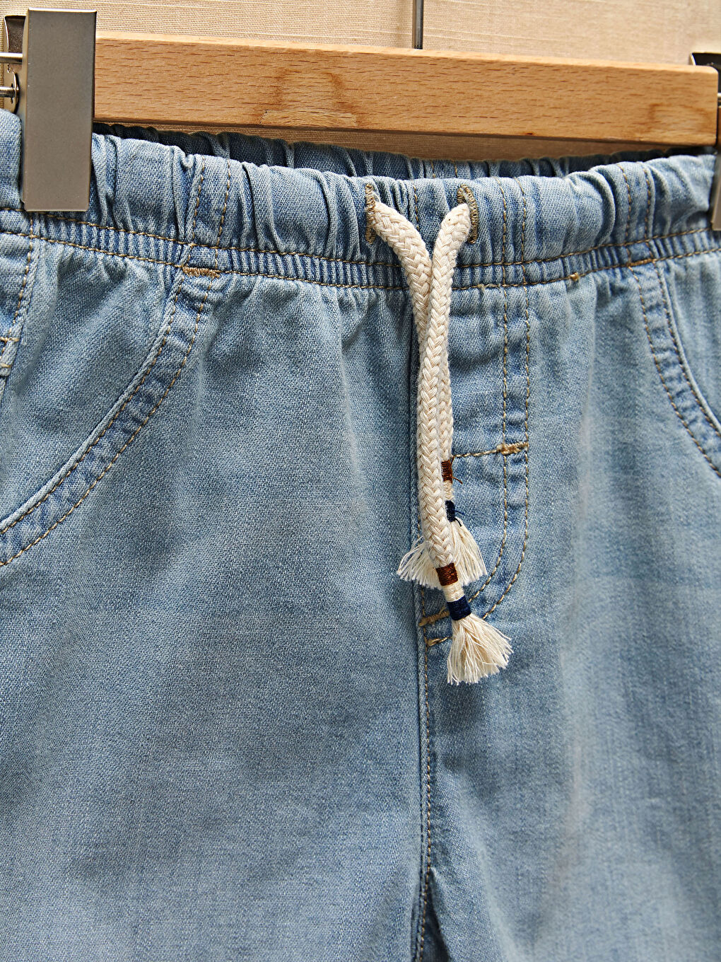 LC Waikiki Elasticated Waist Basic Baby Boys' Denim Shorts -S1GJ11Z1-311