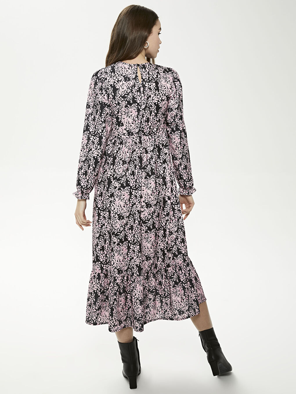 Siyah Bisiklet Yaka Desenli Uzun Kollu Kadın Elbise-4