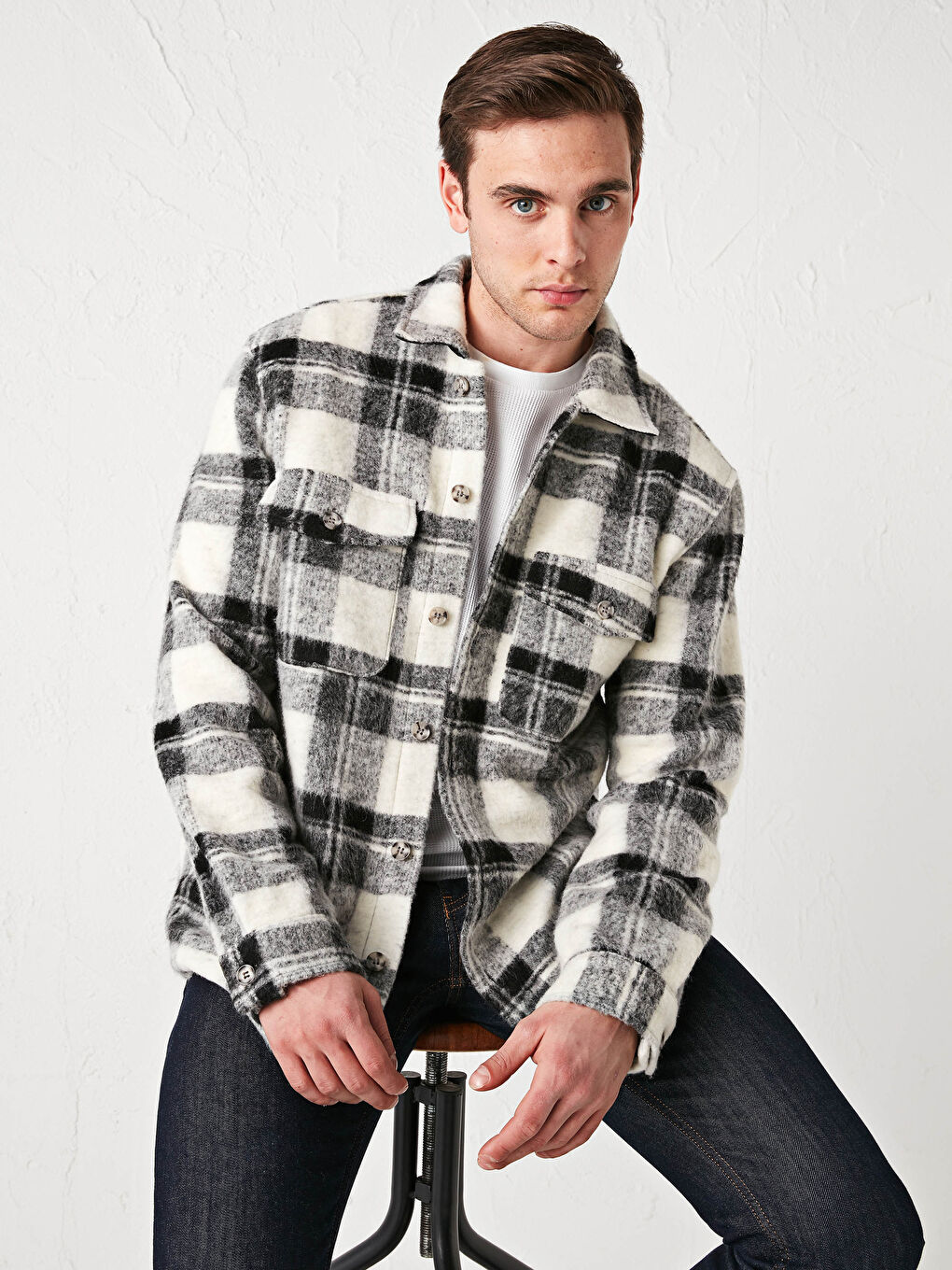 Siyah Regular Fit Uzun Kollu Ekose Erkek Gömlek Ceket